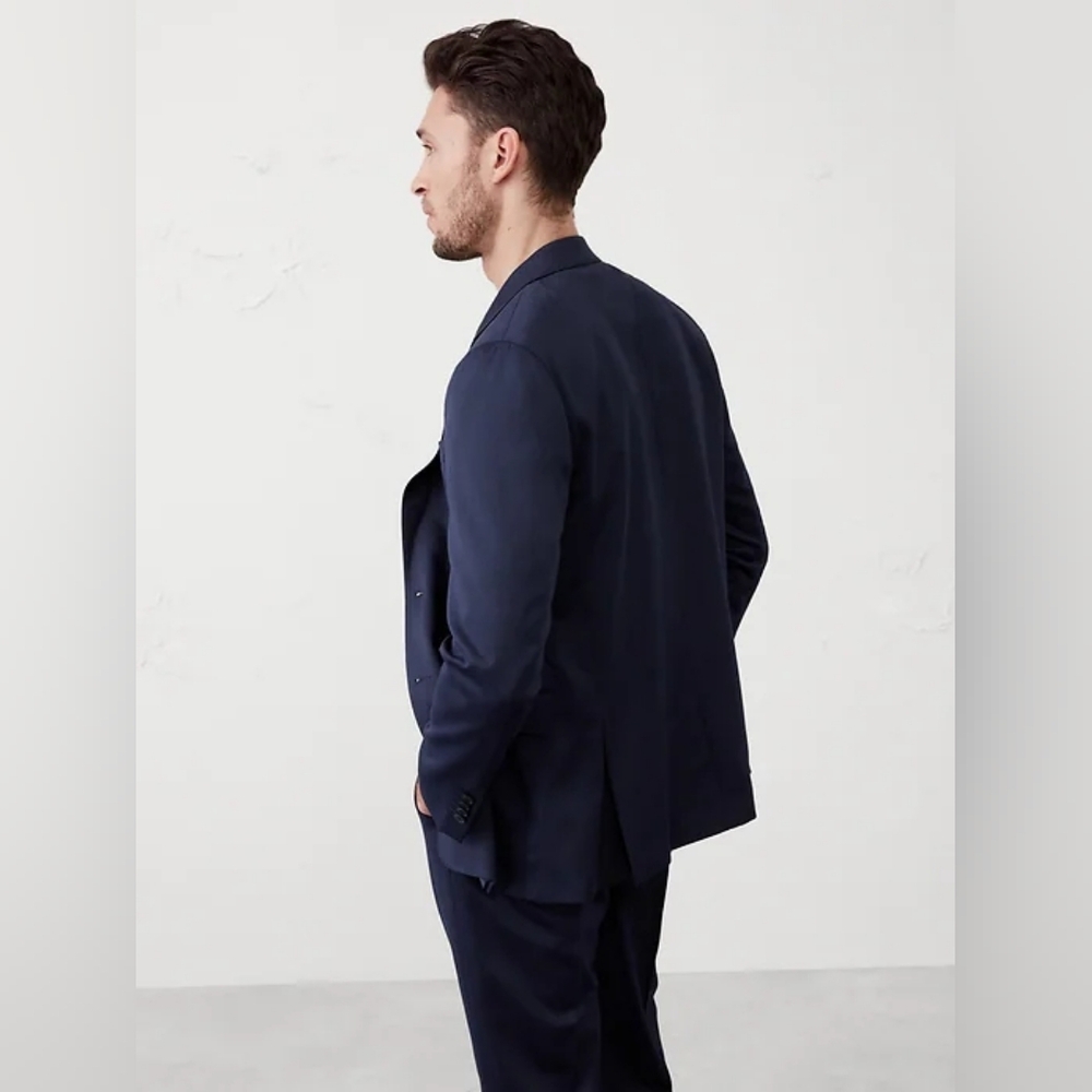 NWT Navy Modern Classic Satin Suit Jacket Size 38 Regular By Banana Republic - Picture 7 of 8